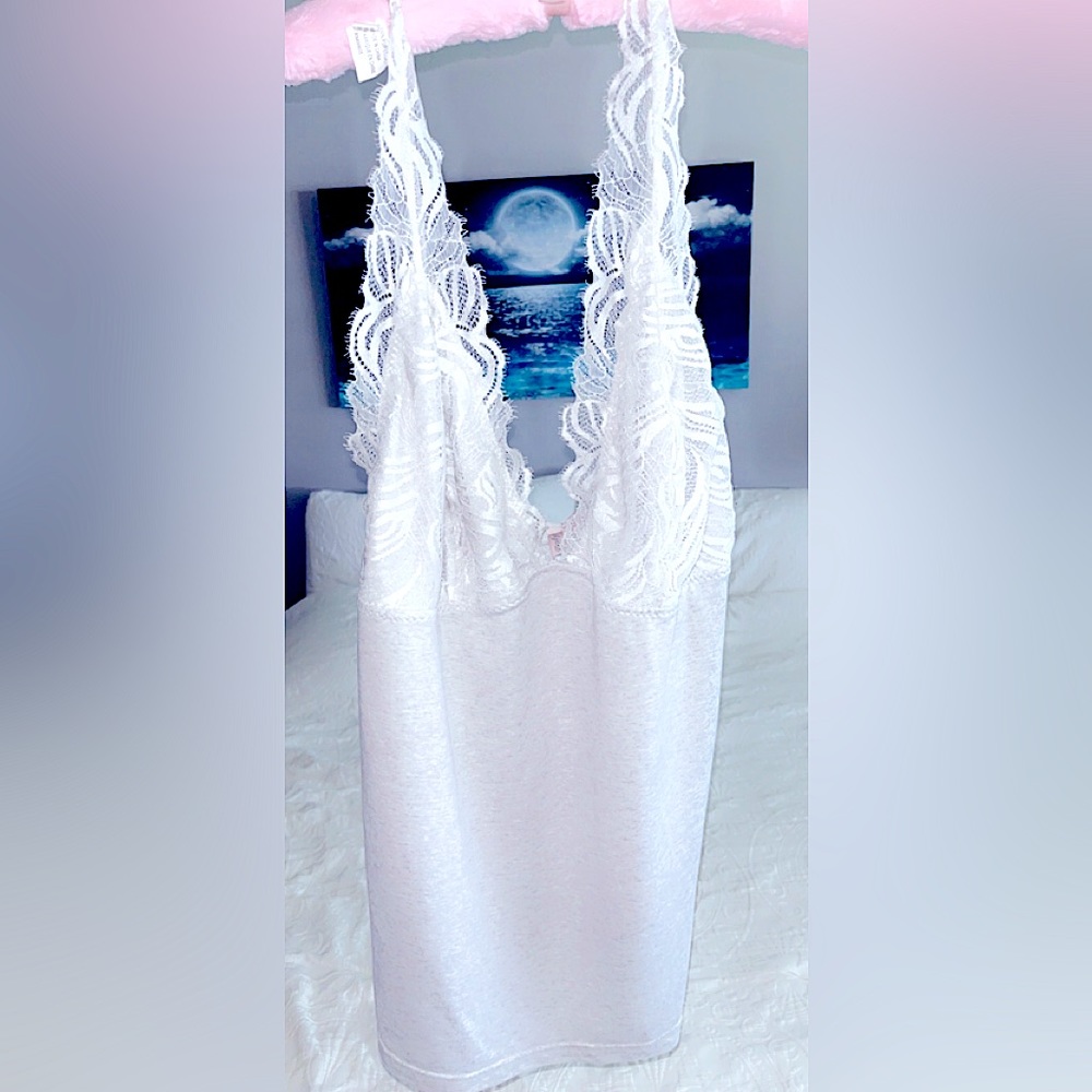 body touch 3x ❌❎✖️ plus queen size sizing lacey lace white grey gray colors xoxo